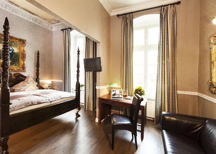 霍宁格莫地精品酒店